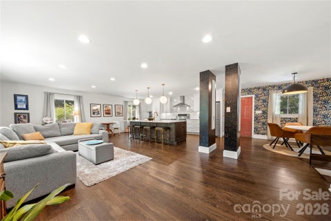 Photo of 1206 Hollow Tree Court, Charlotte, NC 28226 (MLS # 4427013)