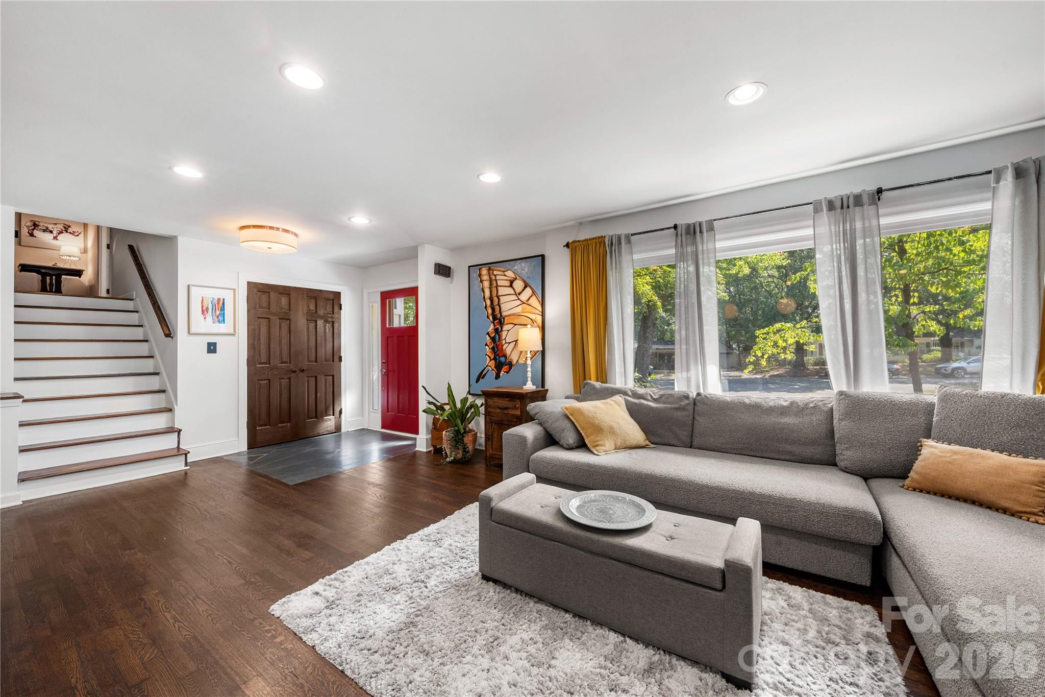 1206 Hollow Tree Court