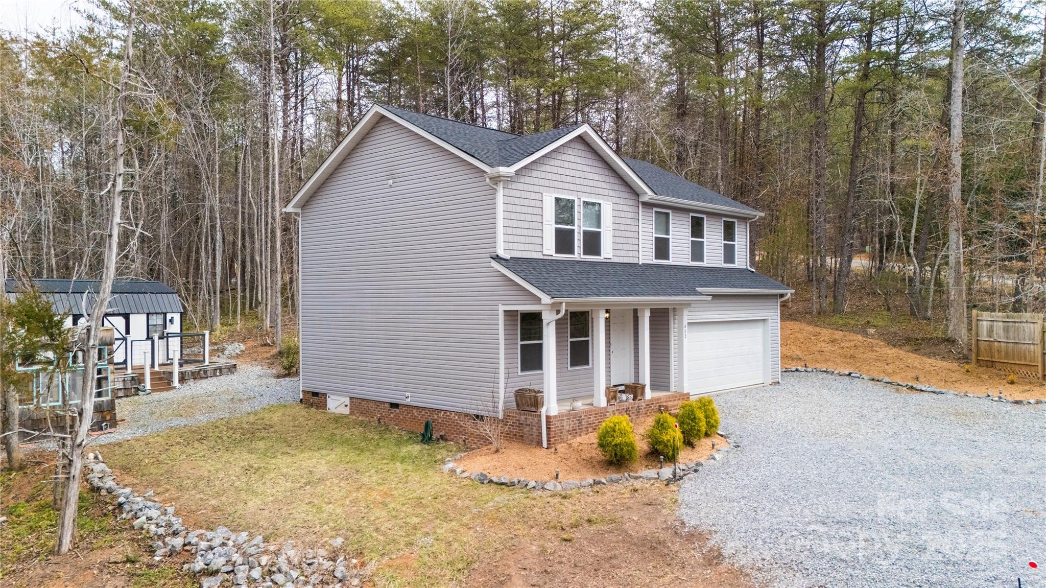 402 Grandview Drive