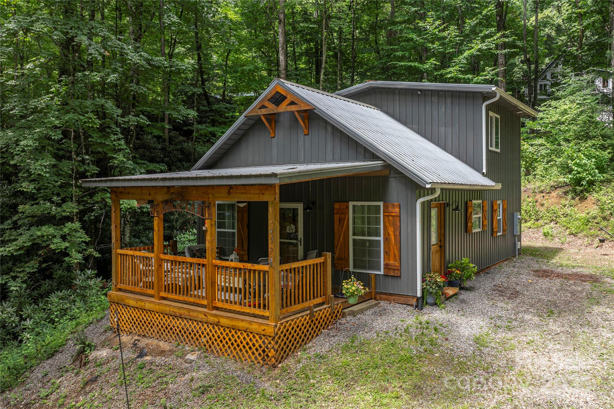 95 Robin Hood Lane