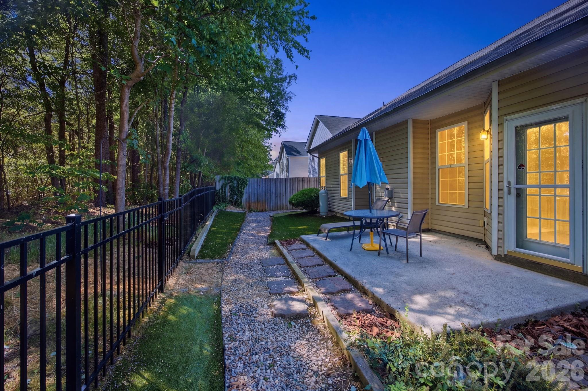 Central Park - Residential