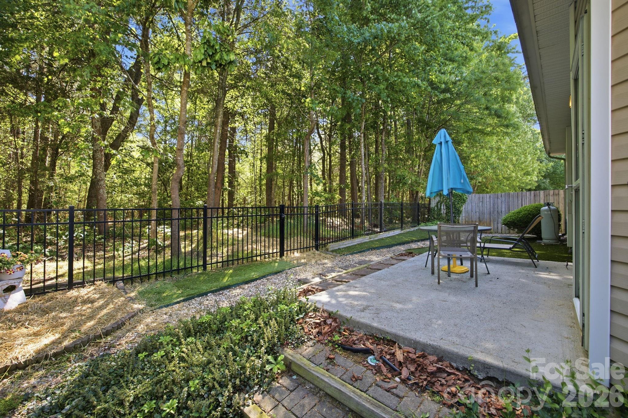 Central Park - Residential