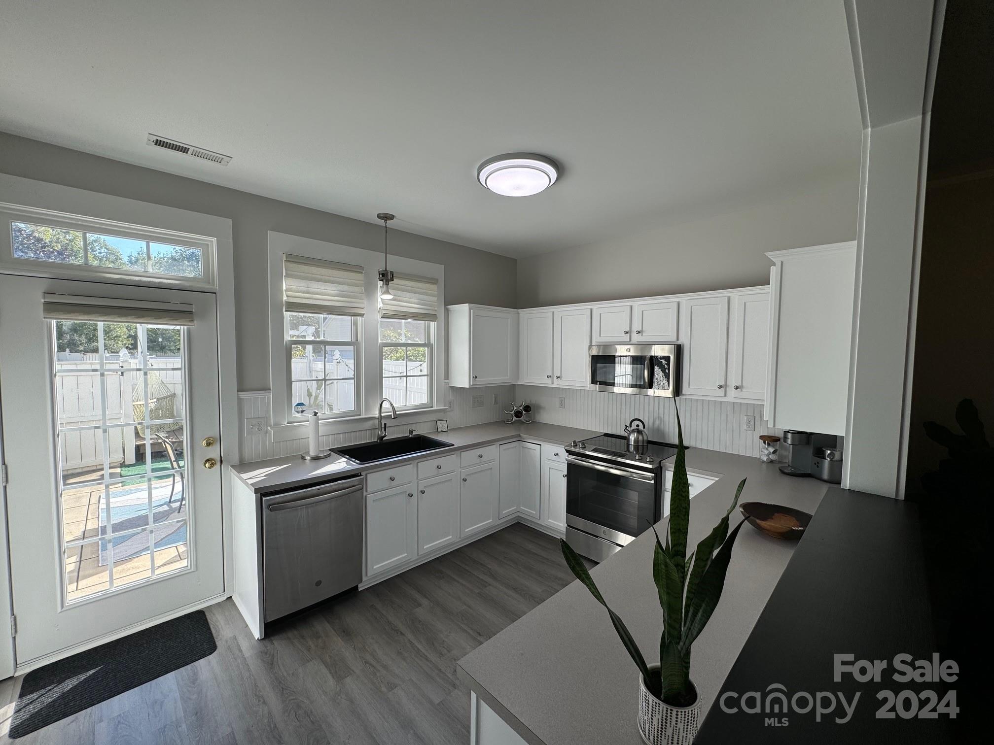 Baxter Village - Residential