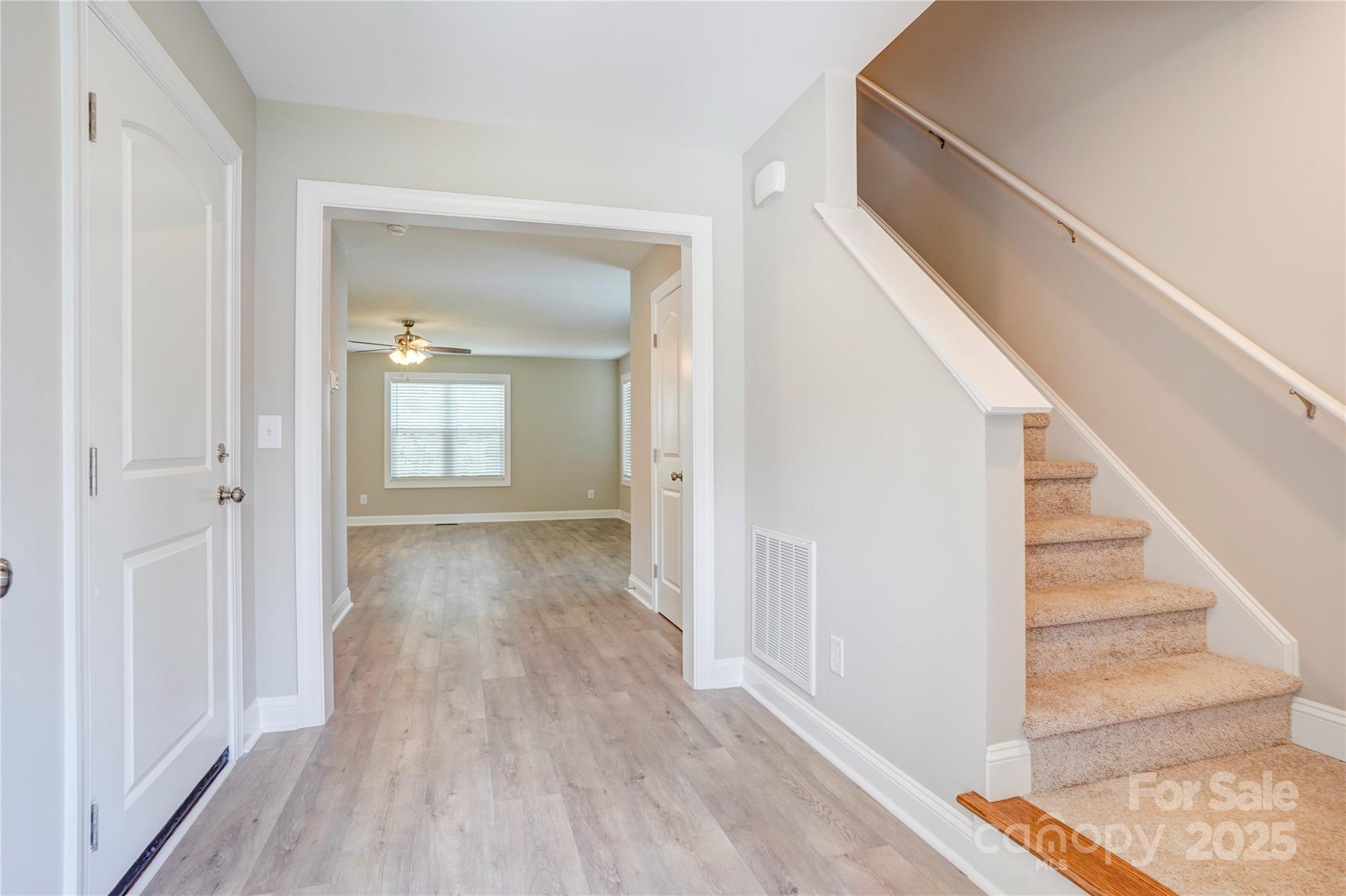 206 N Kayla Drive