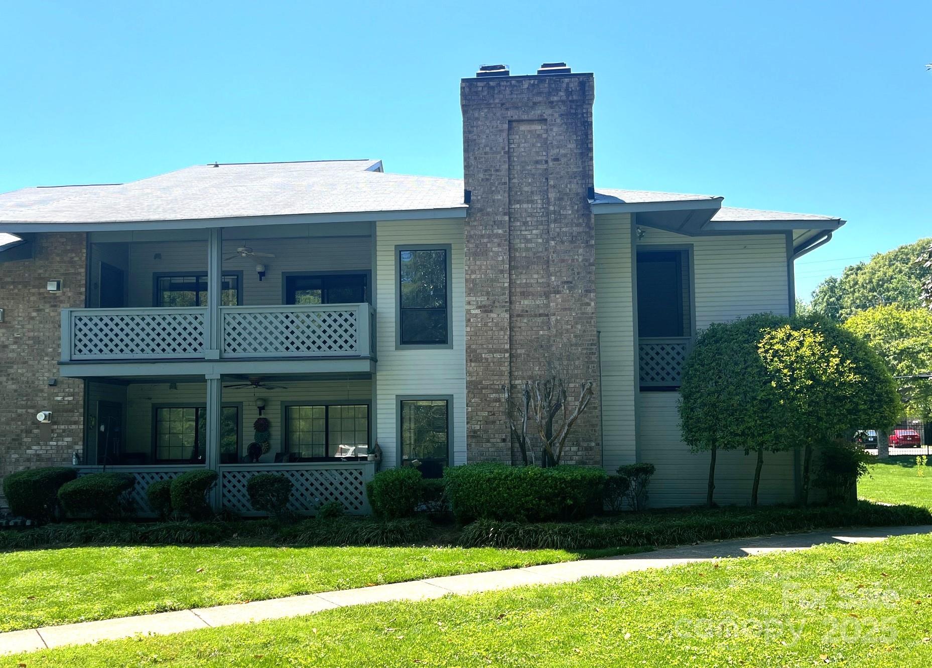 5810 Harris Grove Lane