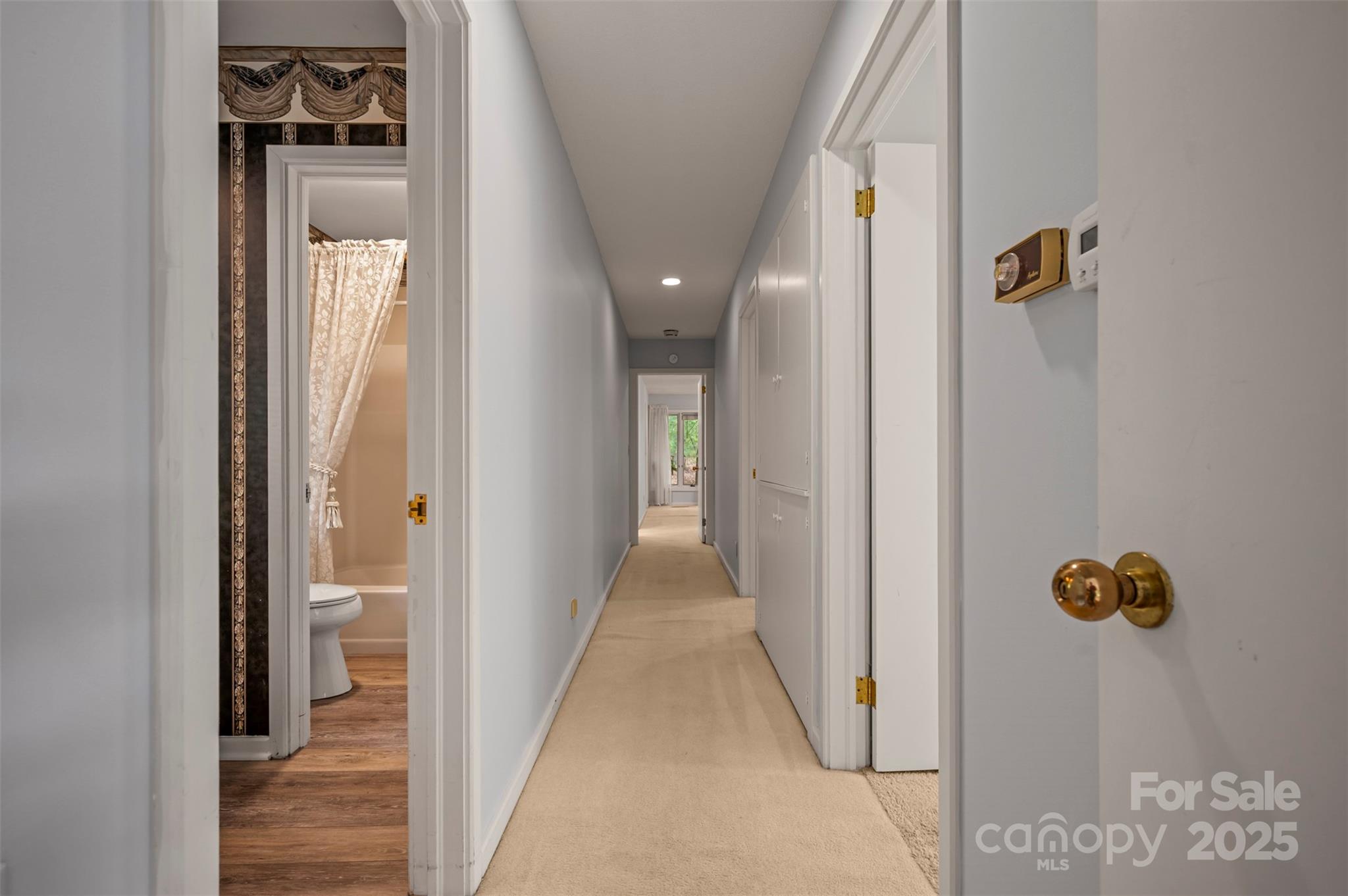 Red Fox - Residential