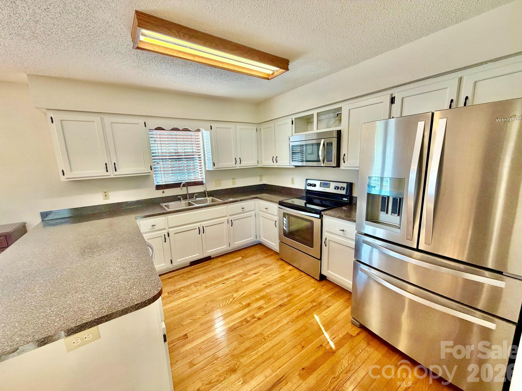 Meadowridge Acres - Residential