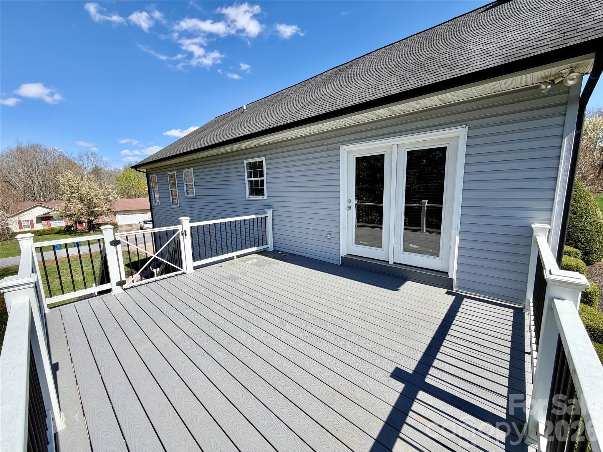 Meadowridge Acres - Residential