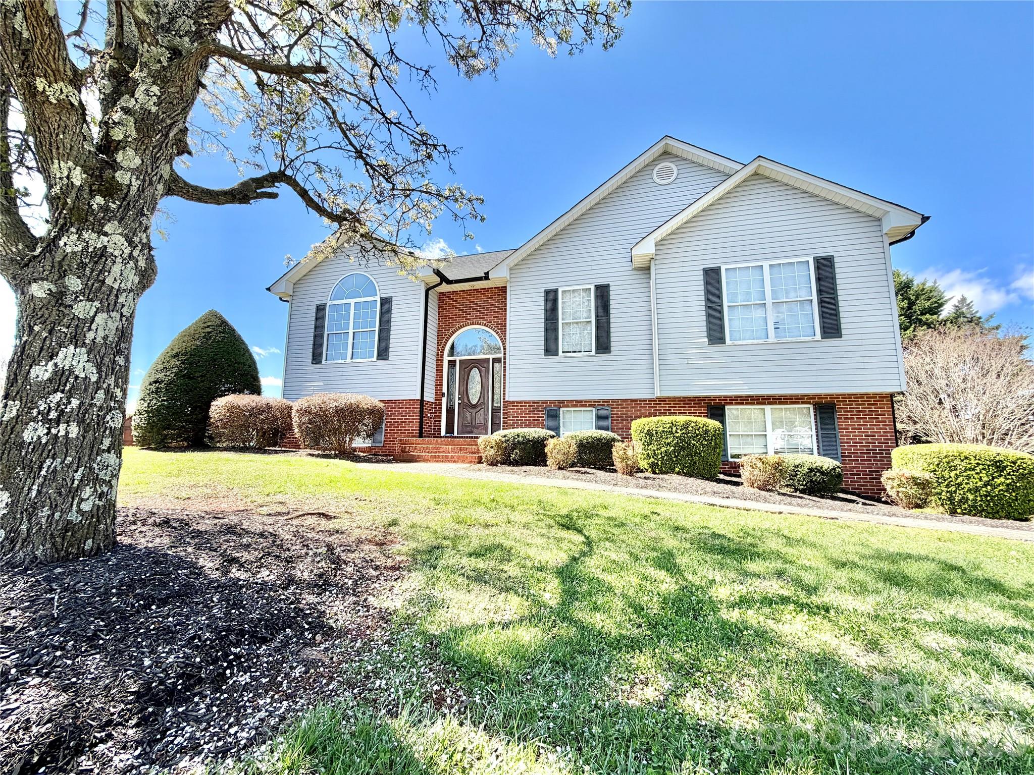 Meadowridge Acres - Residential