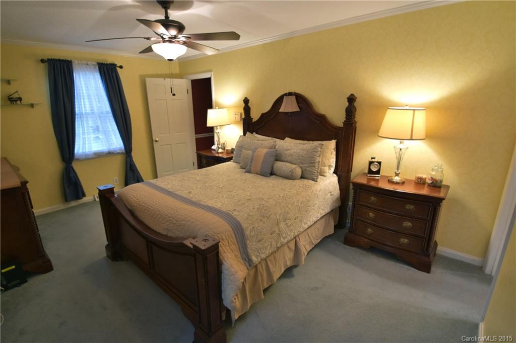 Sherwood Forest - Residential