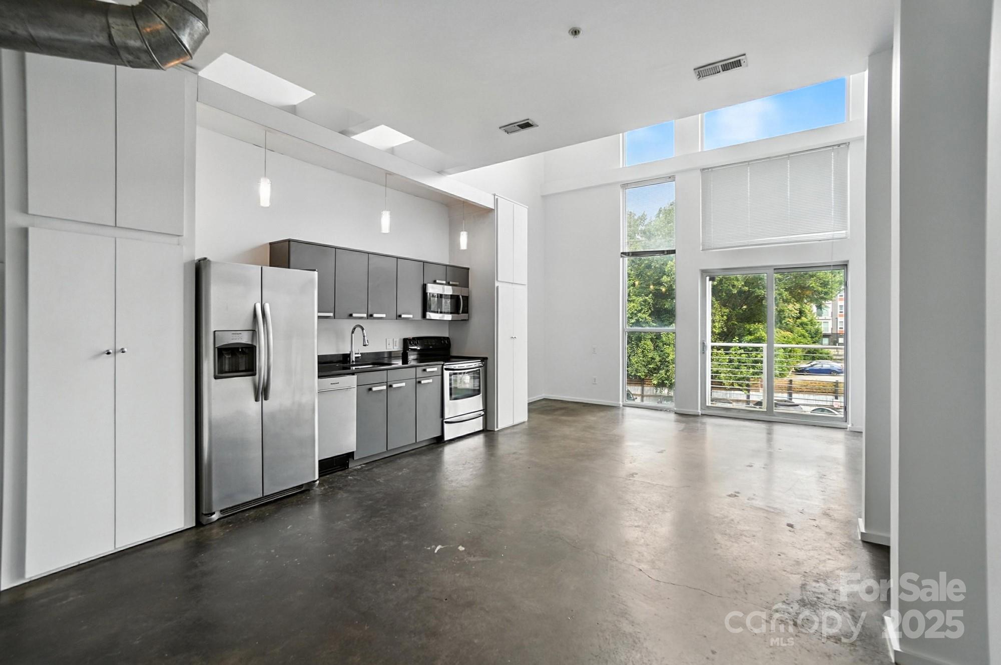 Fat City Condominium - Residential