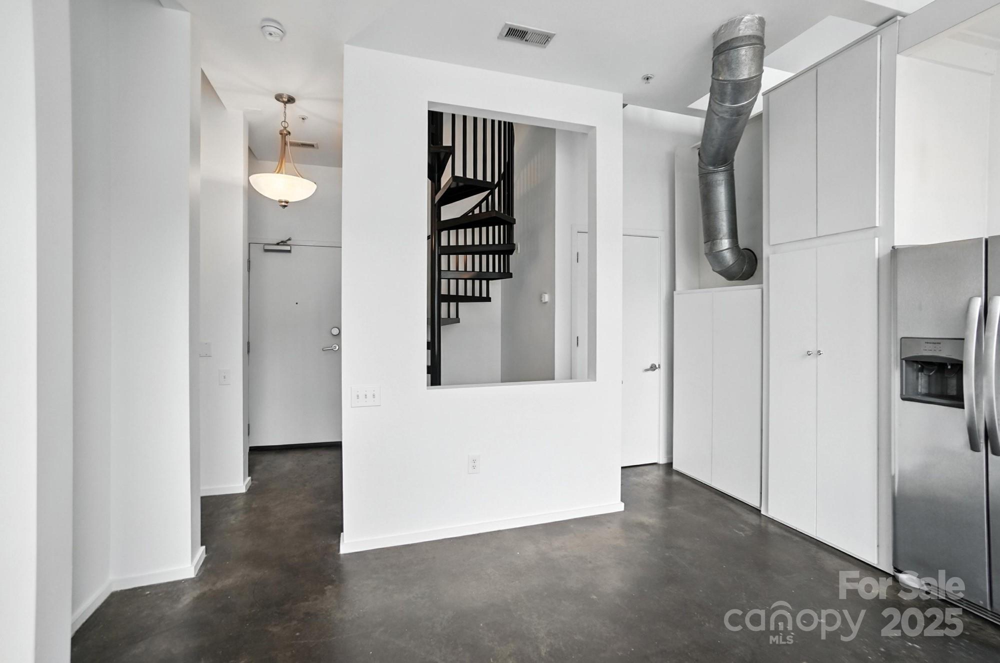 Fat City Condominium - Residential