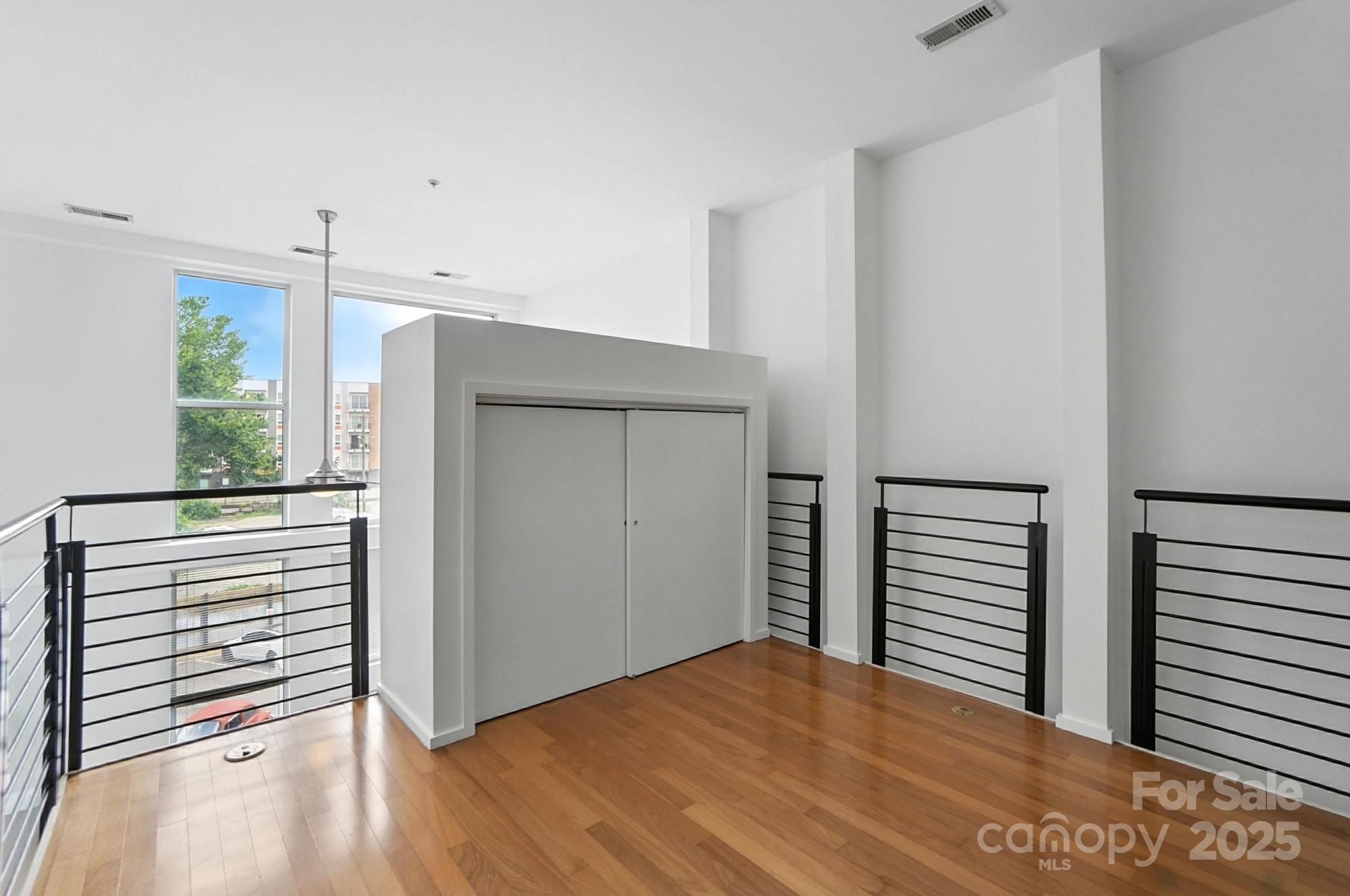 Fat City Condominium - Residential