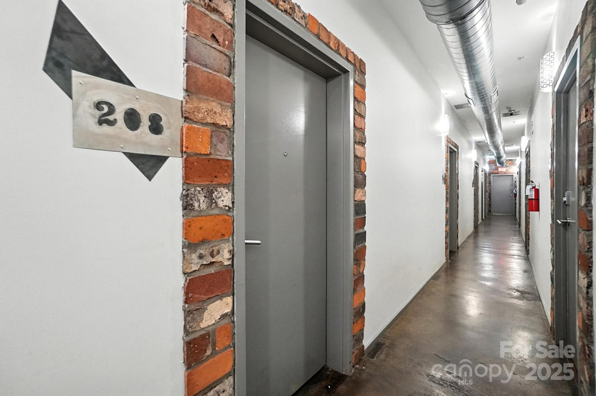 Fat City Condominium - Residential