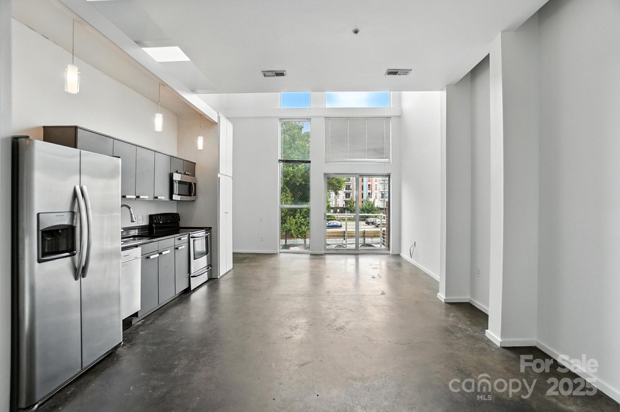 Fat City Condominium - Residential