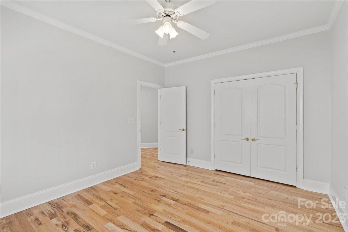 Harrogate at the Lake - Residential