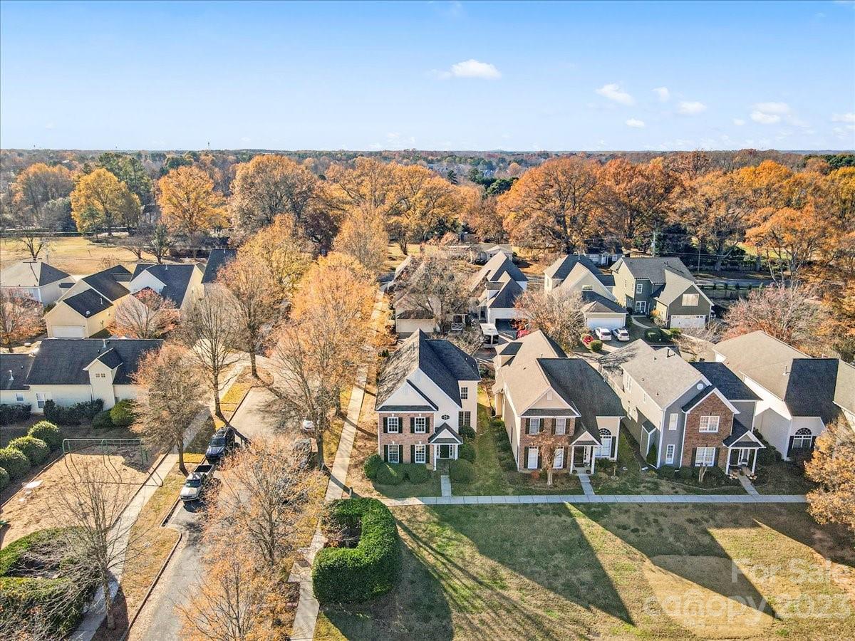 Harrogate at the Lake - Residential