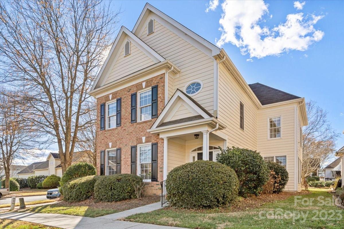 Harrogate at the Lake - Residential