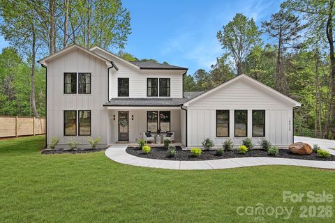 Photo of 10920 McCoy Road, Huntersville, NC 28078 (MLS # 4366562)
