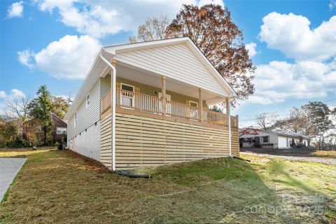 A home in Hickory