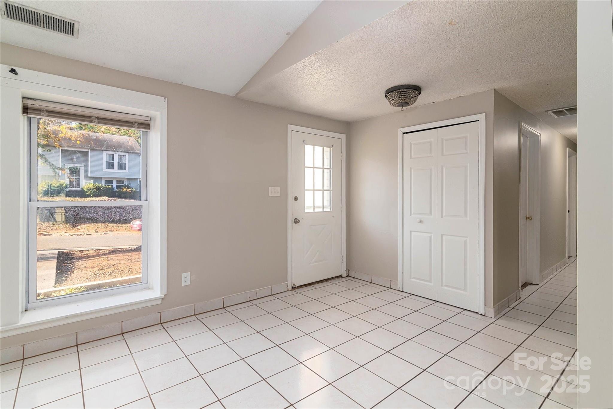 4926 Harri Ann Drive