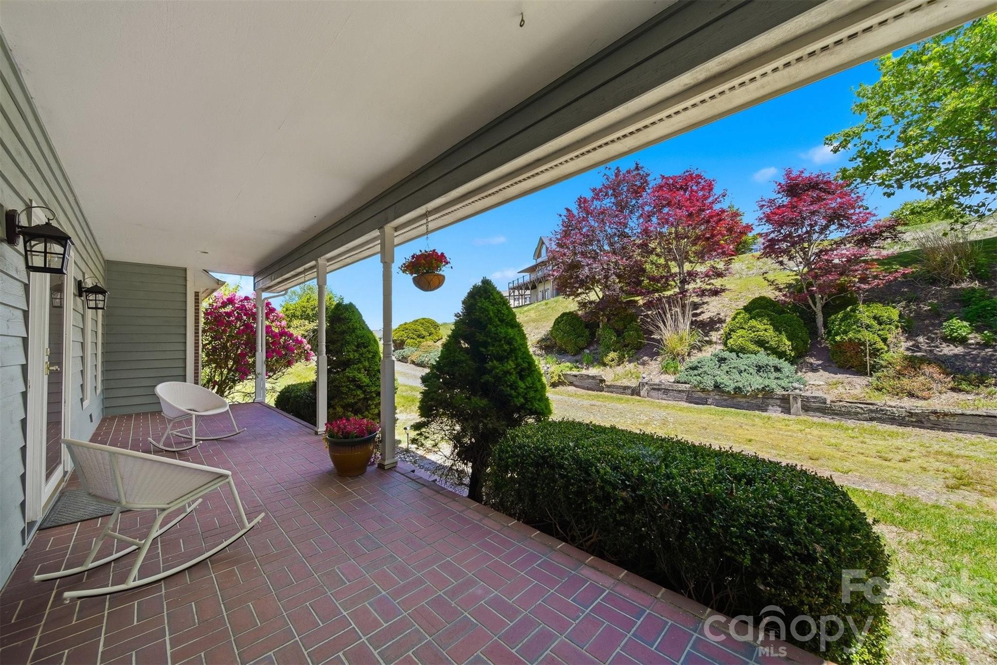 Sorrento Skies - Residential