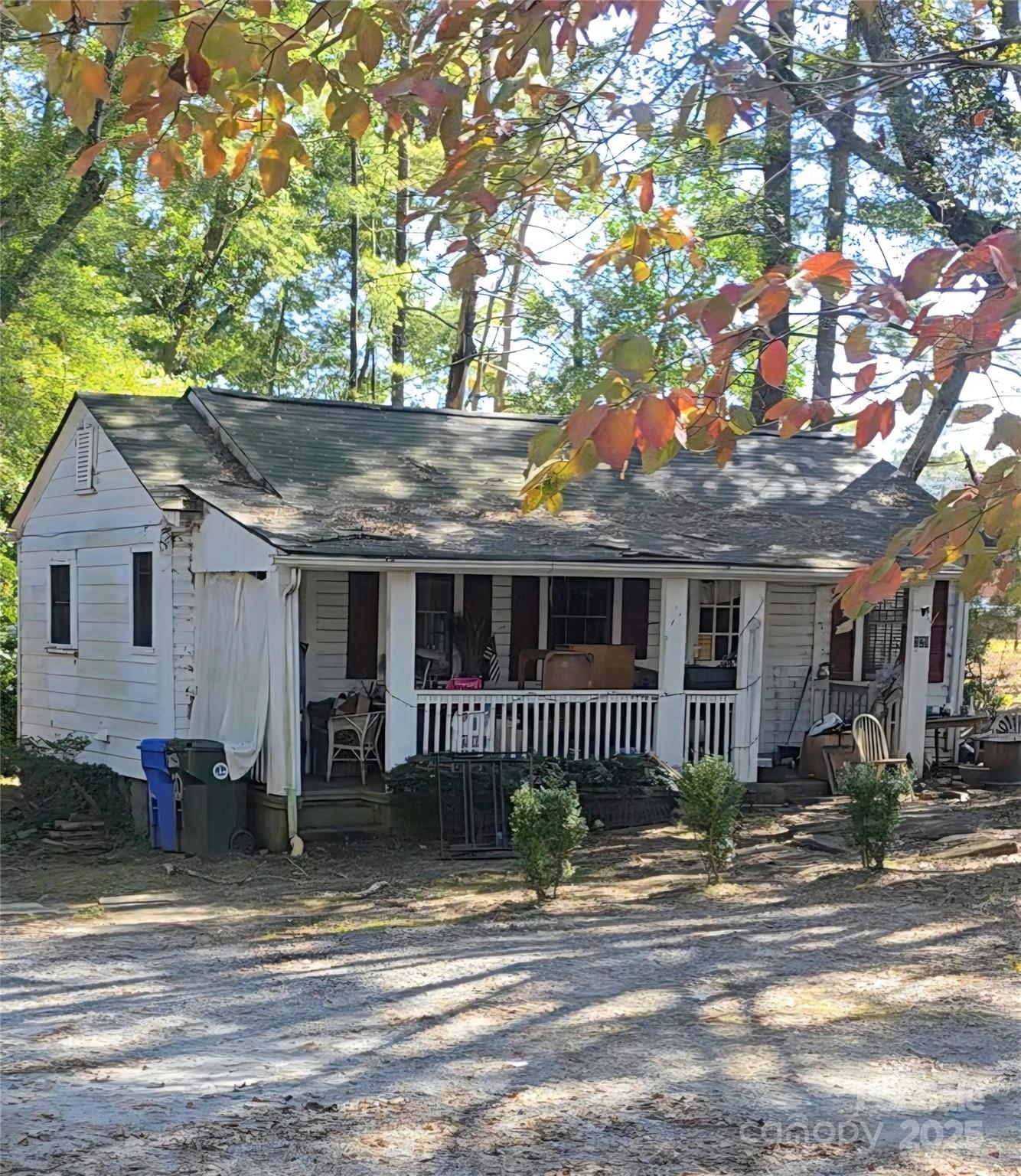 127 A/B & 129 S Mitchell Street