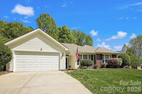 2127 Candlelight Woods Drive Matthews NC 28105