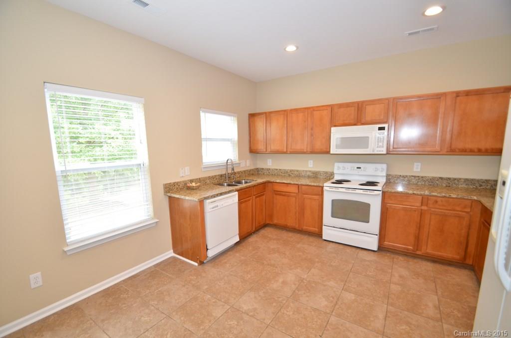 Sandy Pointe - Residential