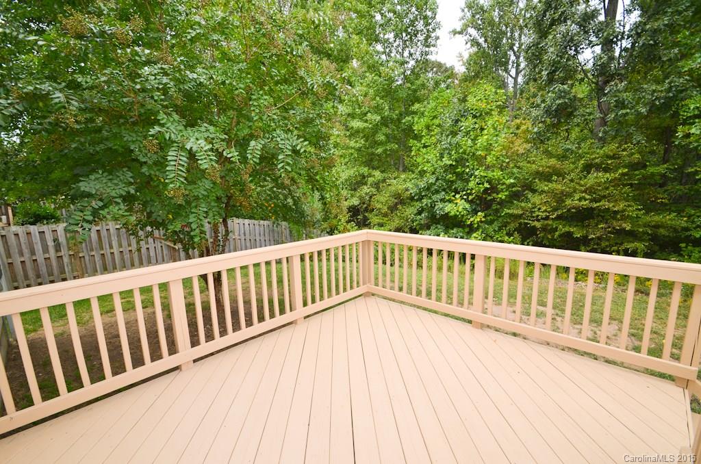 Sandy Pointe - Residential