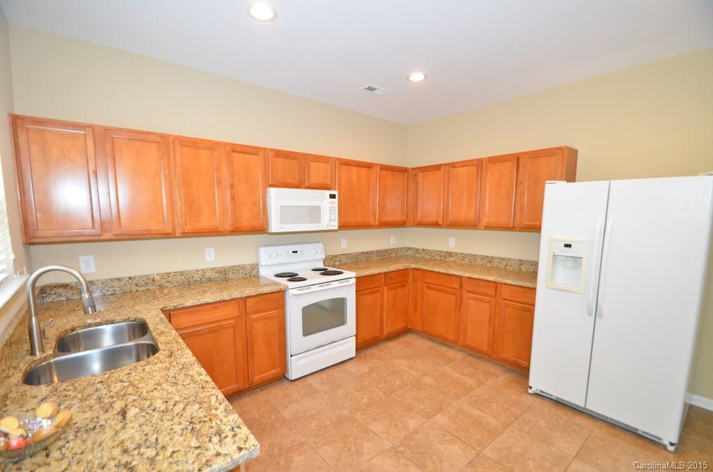 Sandy Pointe - Residential