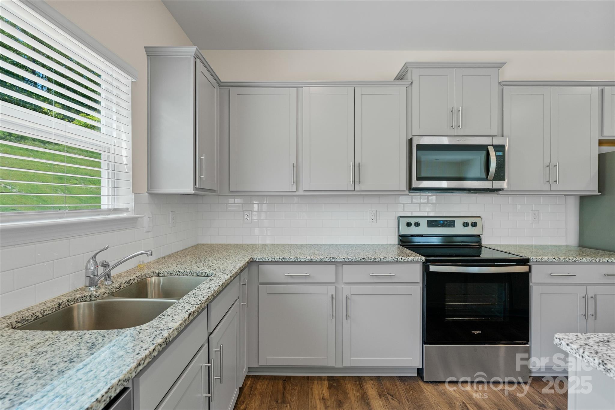 383 Ridgeview Lane