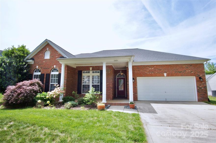 Incredible opportunity to own a beautiful home in the Glen Laurel community!! This 4 bedroom 3 bath home is sure to impress and has more updates than I can list! Updates include newer LVP and carpet downstairs (2022), quartz kitchen countertops, built in beverage refrigerator, custom fireplace builtins, large floor tile, subway tile backsplash, farmhouse sink, custom range hood, new roof in 2015, new HVAC in 2022, new water heater in 2022 and so much more! Beyond that, the floor plan is incredible with split bedrooms, a separate office and dining area, and a large bedroom and full bath upstairs!! Just when you thought it couldn't get better, you'll step out back onto the fantastic screened in porch that is truly a show stopper. Did I mention the location?? Just 5 minutes from Redstone, 10 minutes from the Bowl at Ballantyne and i485, and even closer to other restaurant and shopping staples. If you've been looking for a ranch home with some additional private space, this is it!