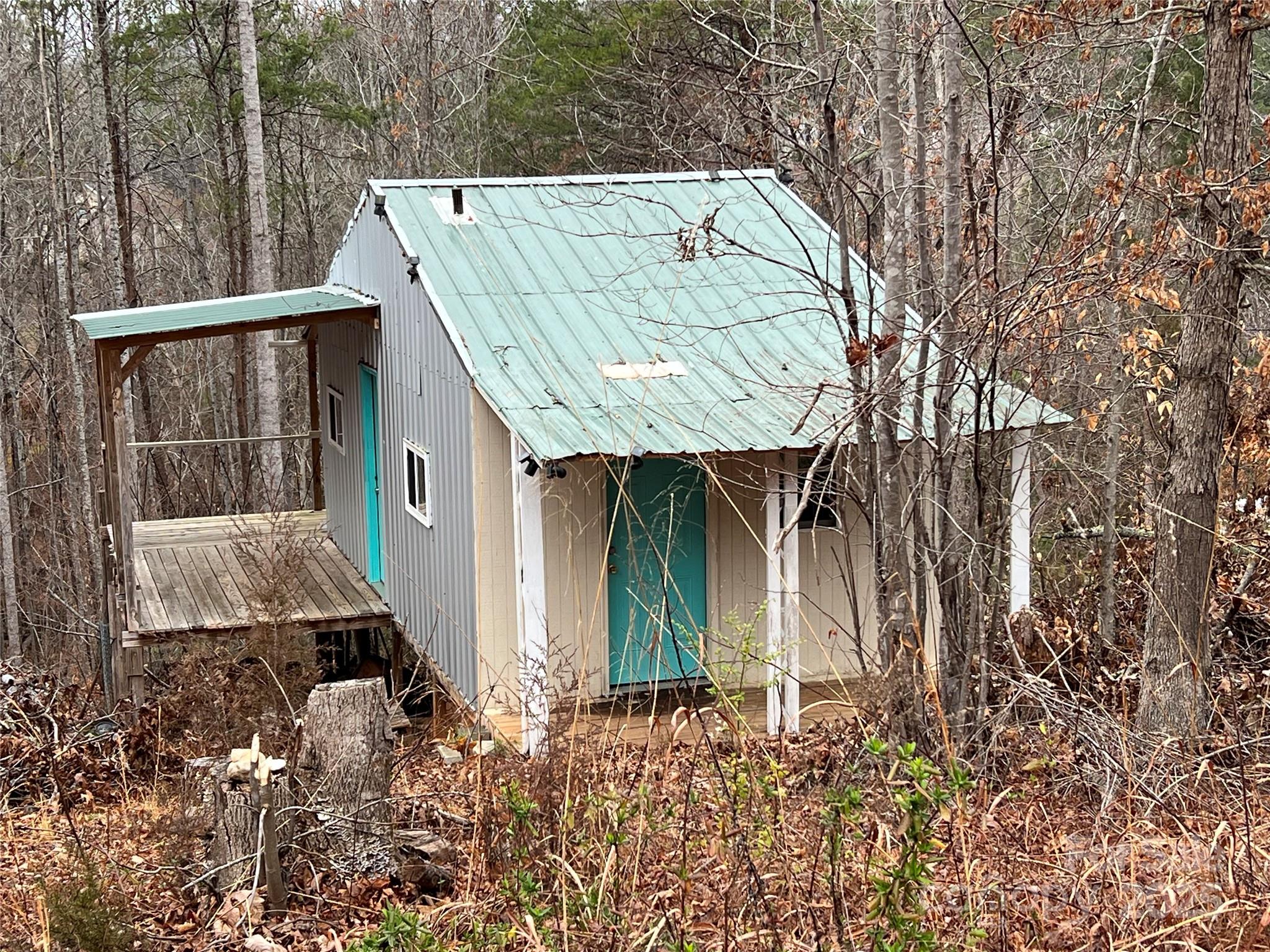 1217 Freeman Road