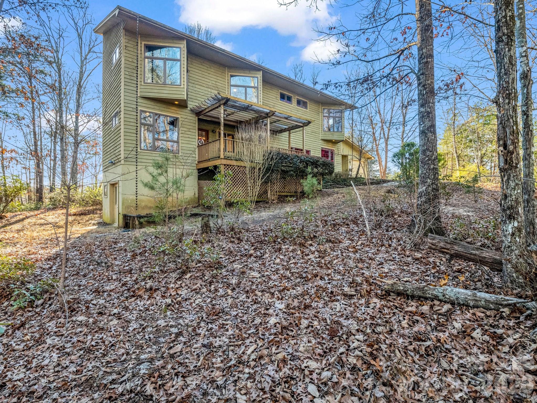 Rumbling Bald on Lake Lure - Residential