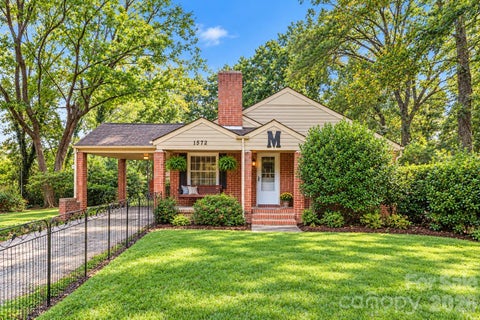 Photo of 1572 Monument Avenue, Gastonia, NC 28052 (MLS # 4433740)