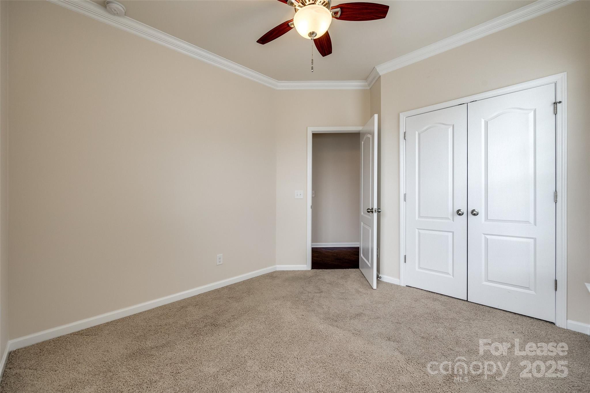 Hawks Creek - Residential Lease