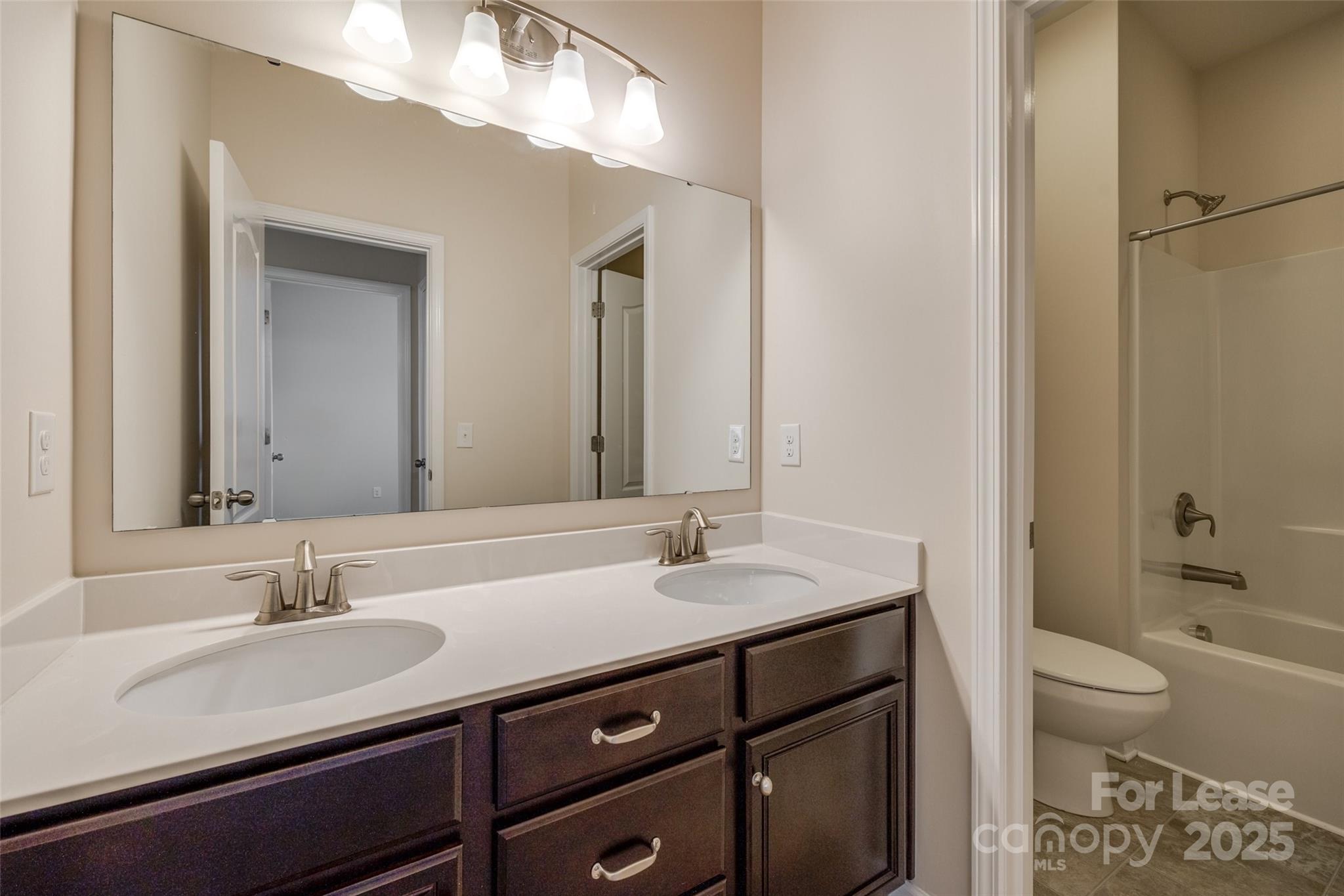 Hawks Creek - Residential Lease