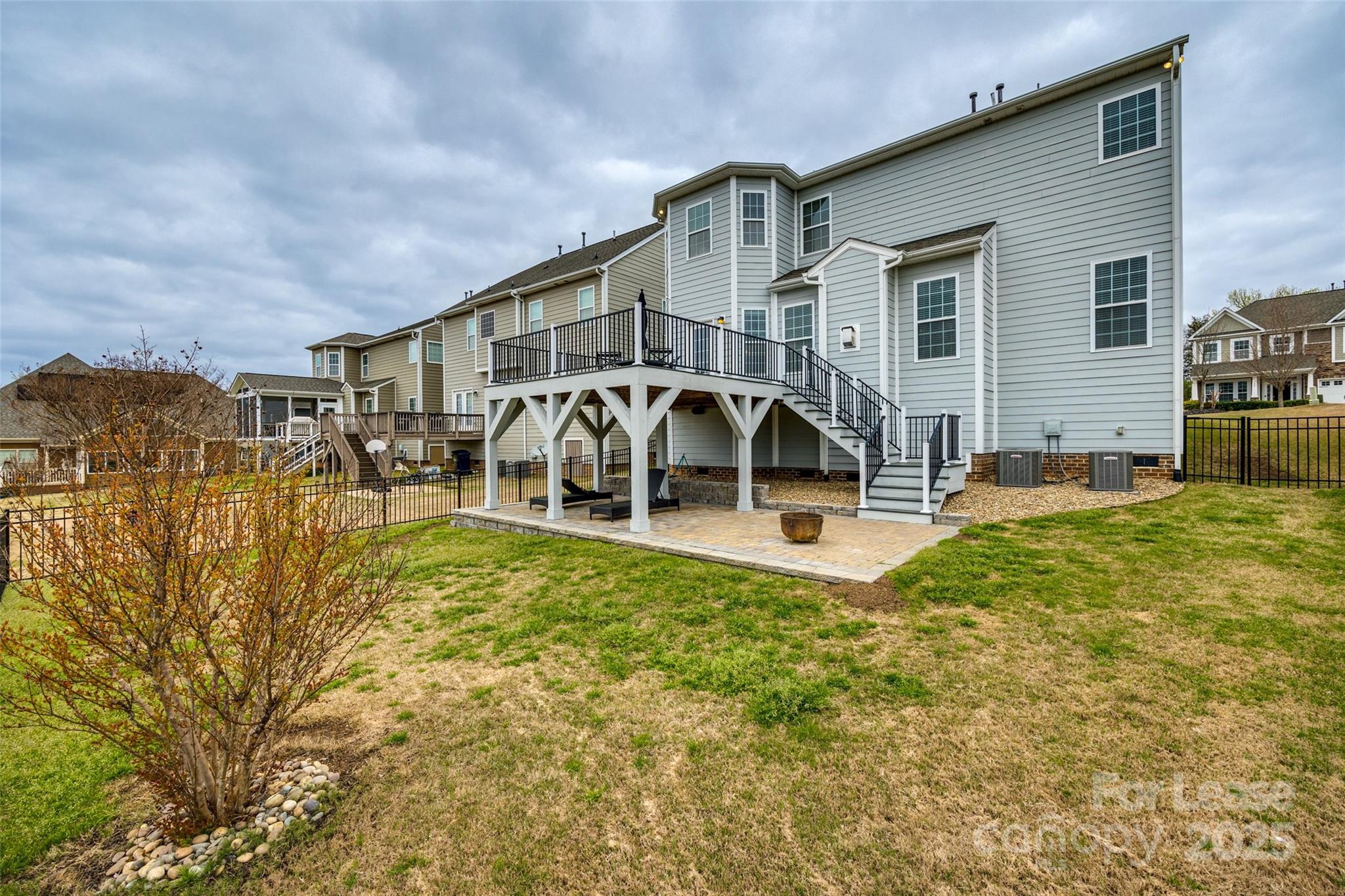 Hawks Creek - Residential Lease