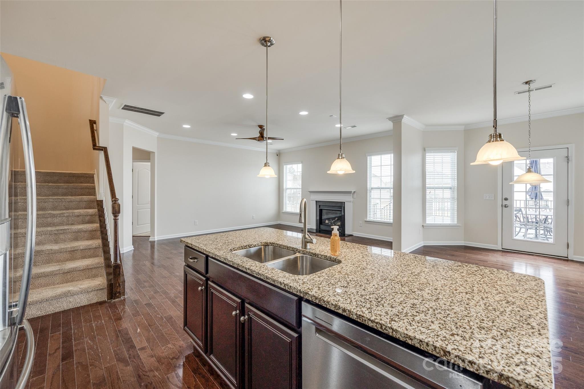 Hawks Creek - Residential Lease