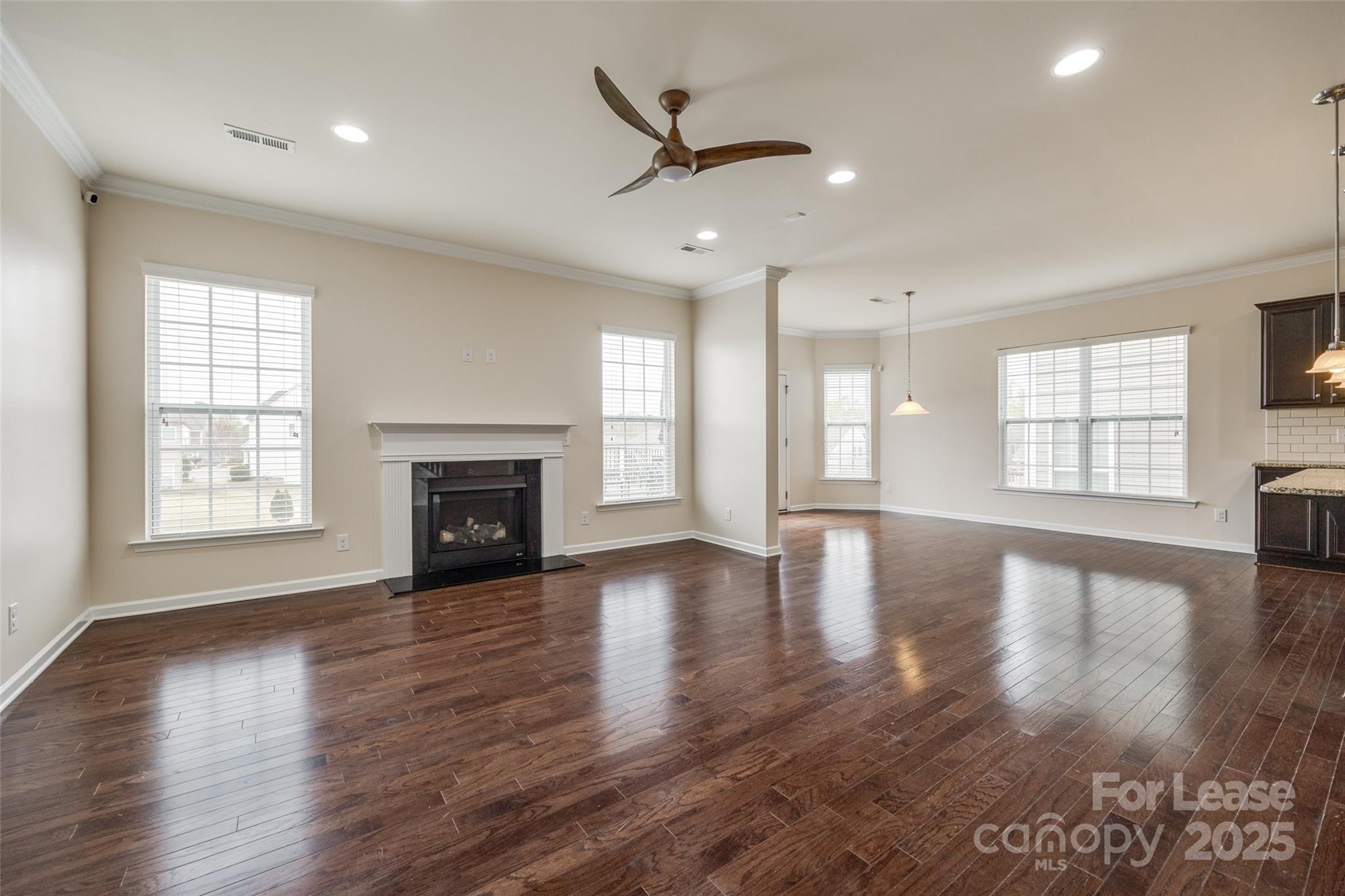 Hawks Creek - Residential Lease