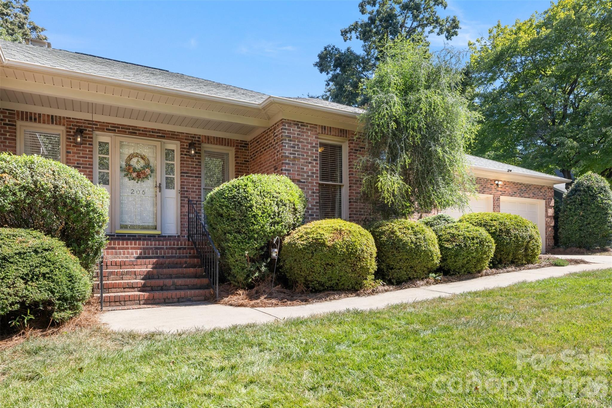 206 Woodridge Drive