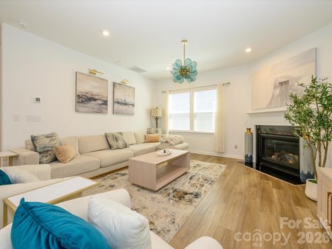 Photo of 14129 Canemeadow Drive, Charlotte, NC 28278 (MLS # 4381211)