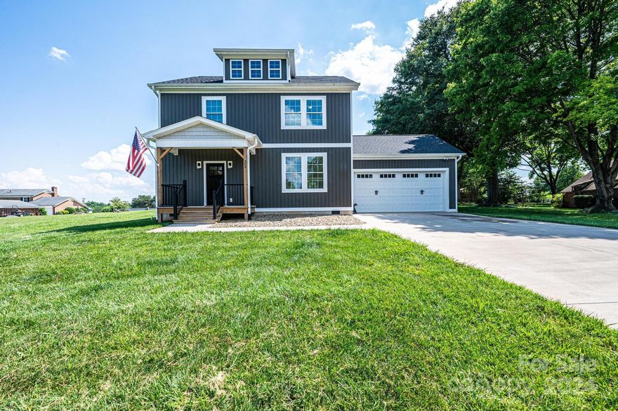 Stylish Newer Construction. Great location on quiet street just off Rink Dam Road in Bethlehem- Minutes to Hwy 127 and Lake Hickory. You will love the large open great room that flows into the oversized dining area. Large Kitchen offers island with bar, white shaker cabinetry, quartz countertops, stainless steel appliances, and more. Upstairs-Large Owner's Suite with two closets and Spacious Bath, 2 Guest Bedrooms and Hall Bathroom. Great Deck Overlooking Large Flat Backyard. Low Alexander County Taxes- USDA/VA Eligible!