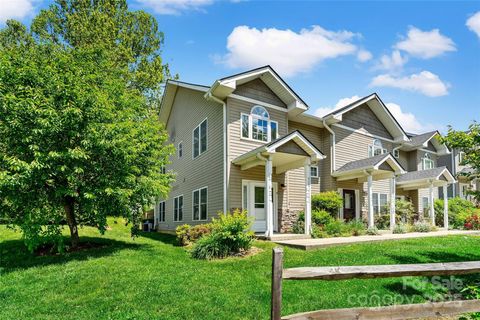 8 Cherry Laurel Lane Swannanoa NC 28778