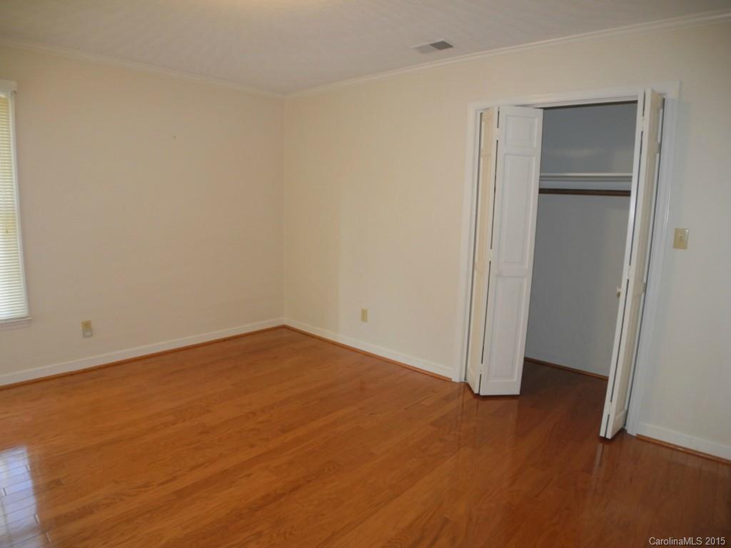 Lincoln Forest - Residential