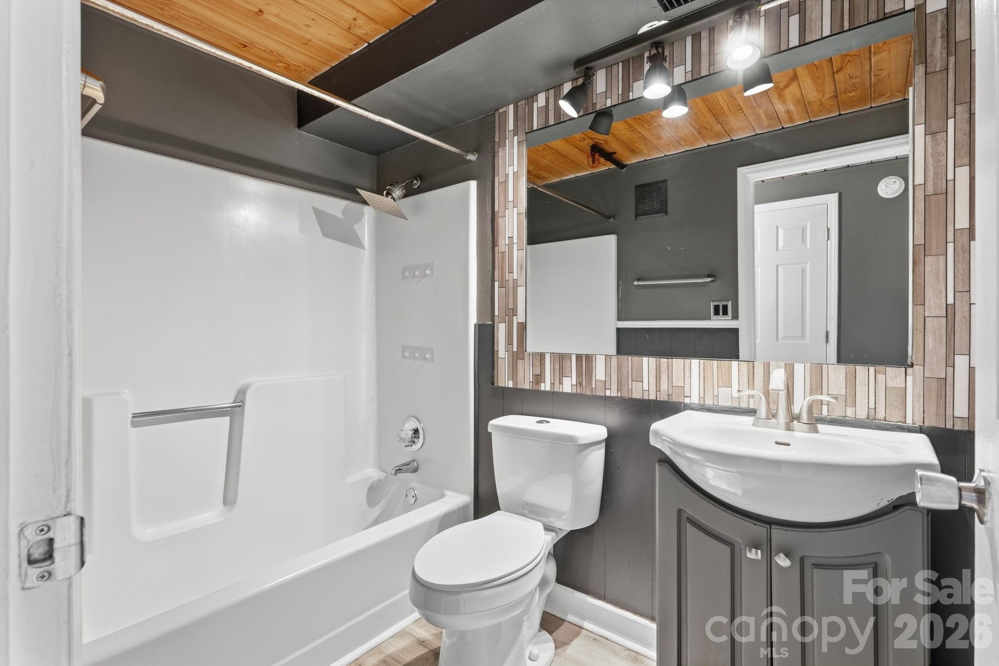 FoxRidge Lofts - Residential