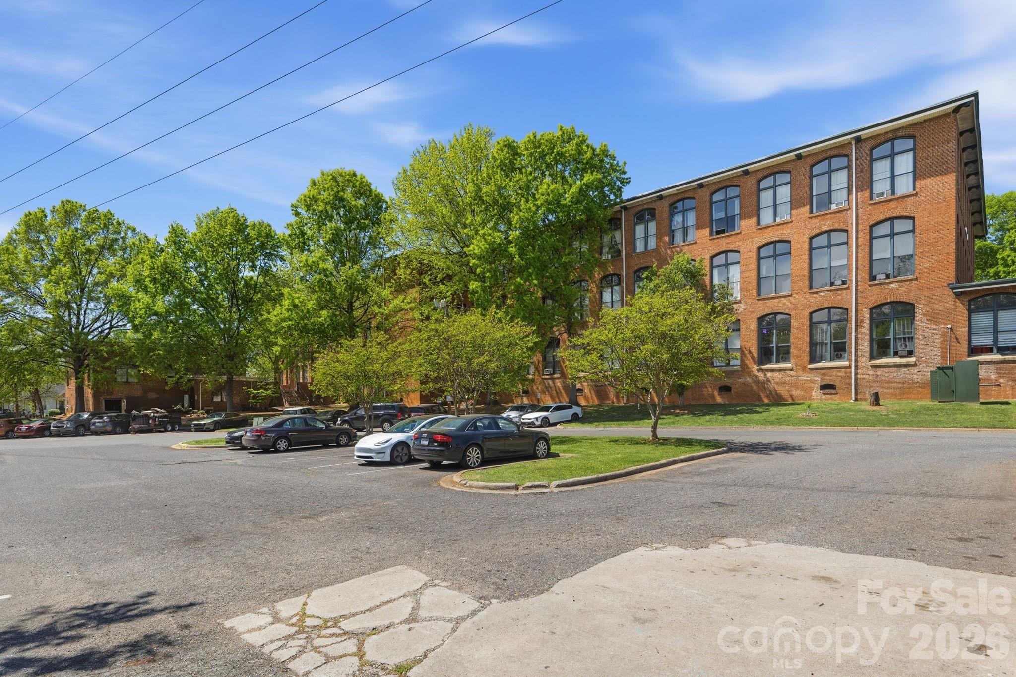FoxRidge Lofts - Residential