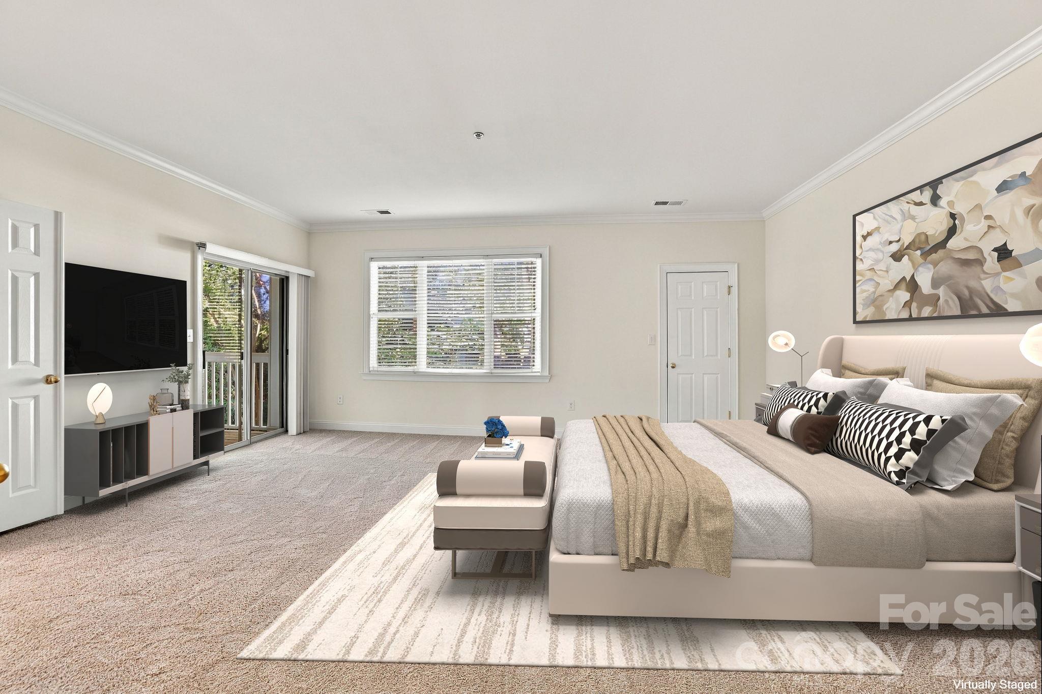 5601 Fairview Road 10