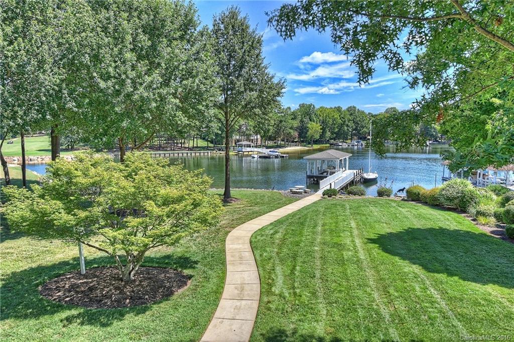 The Peninsula - Residential